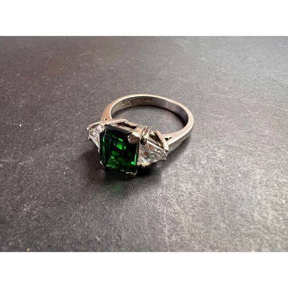 Vintage Helen Andrews synthetic emerald and CZ sterling silver ring size 7 - Picture 13 of 16